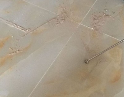 鸡西市瓷砖空鼓维修公司分享粘合剂选择不当在瓷砖铺贴过程中可能导致以下问题